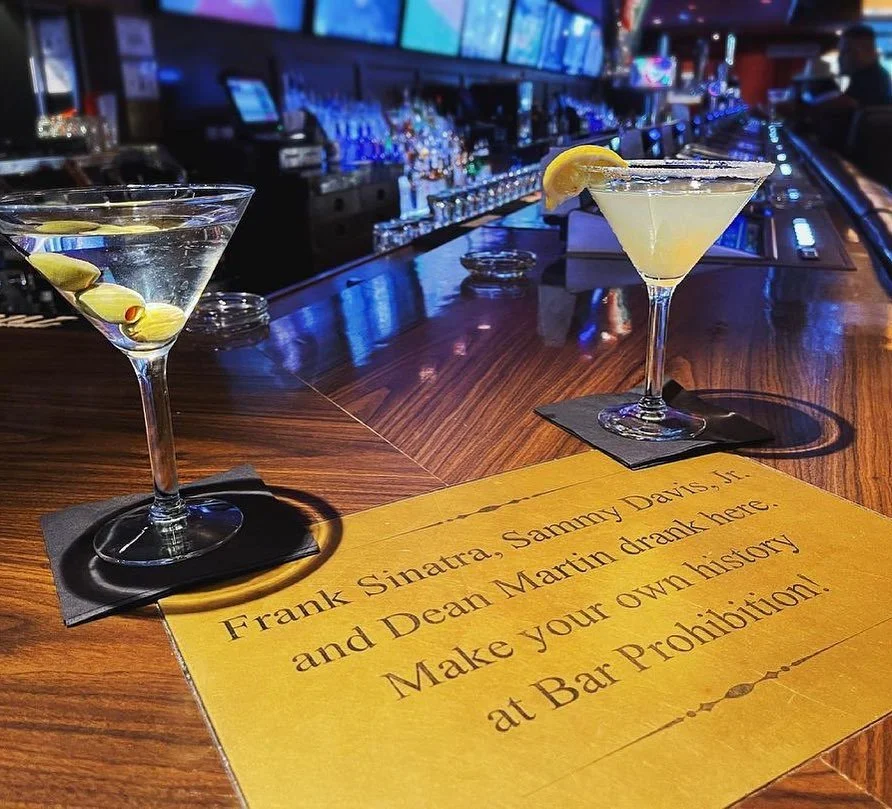 Drinks and games on the Royal Crawl Downtown Las Vegas bar crawl