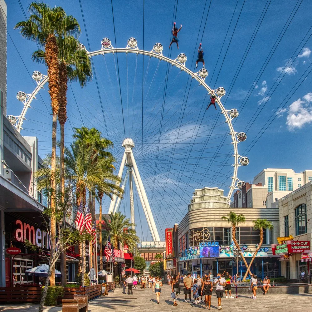 Royal Crawl Las Vegas Strip bar crawl celebration at The LINQ